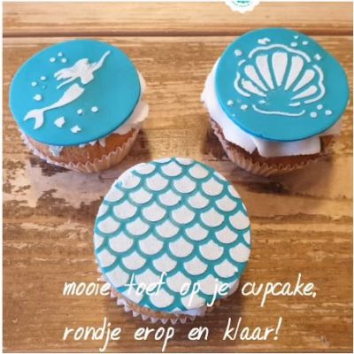 Stencillen op cupcakes