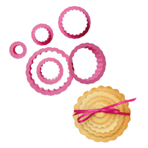 Decora Cookie Cutter Round Scallop