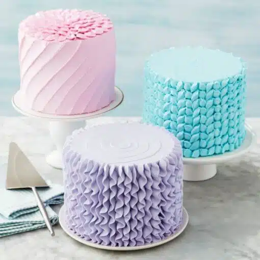 Wilton Cake Decorating Set/18
