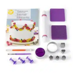 Wilton How To Decorate with Fondant KIt