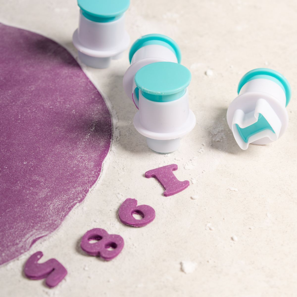 LOYAL Uitstekers Mini Cijfers